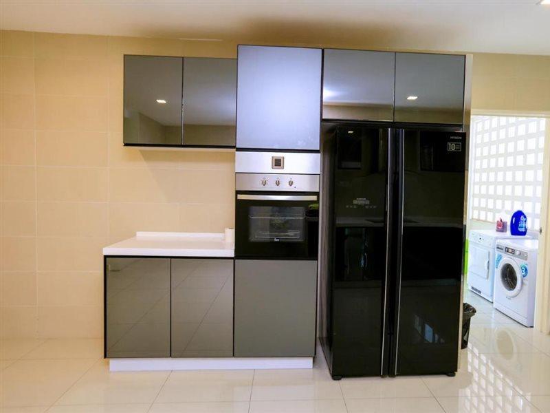 Richmond & Aston Kiara Suites Kl Куала Лумпур Екстериор снимка