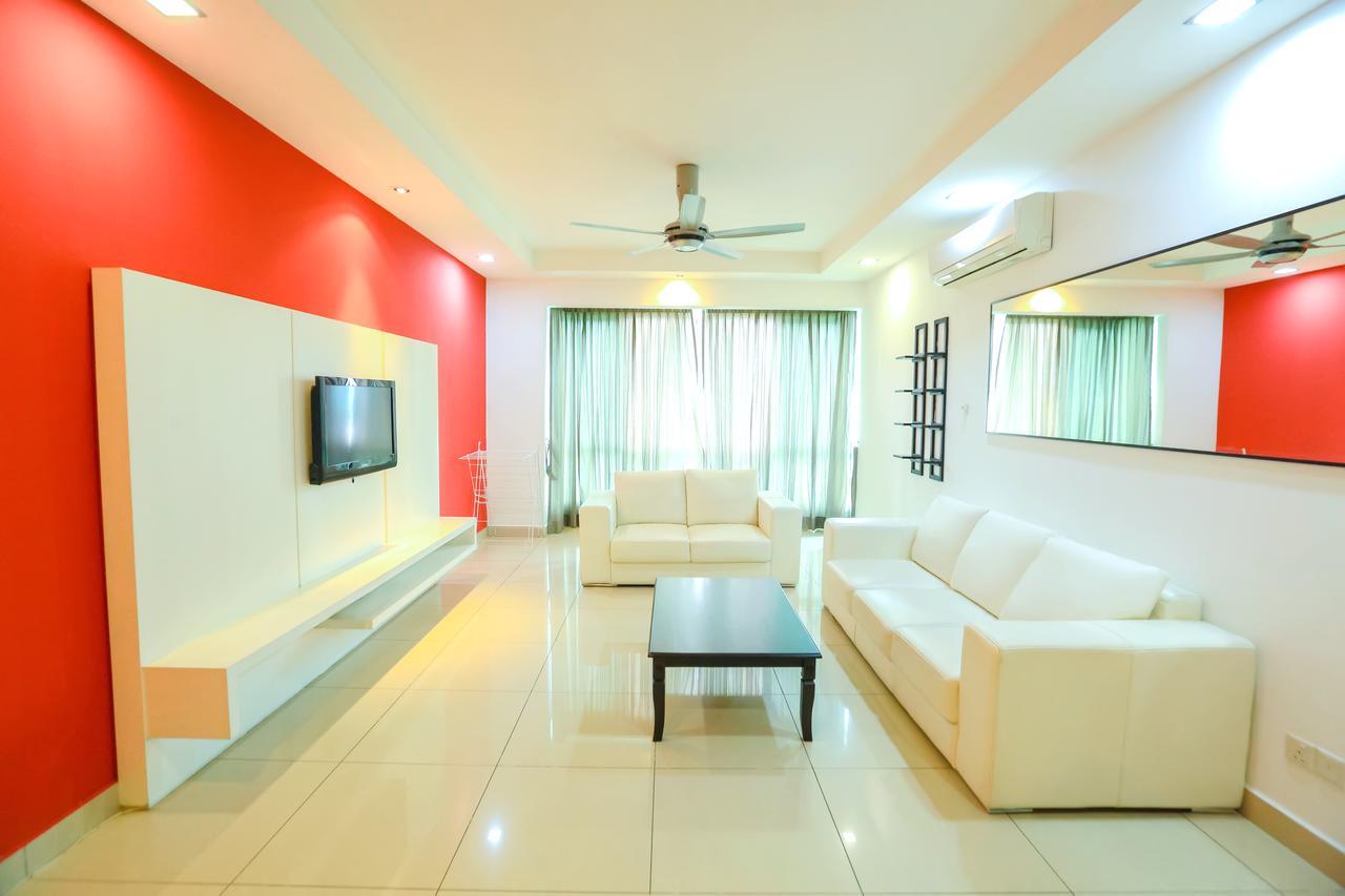 Richmond & Aston Kiara Suites Kl Куала Лумпур Екстериор снимка